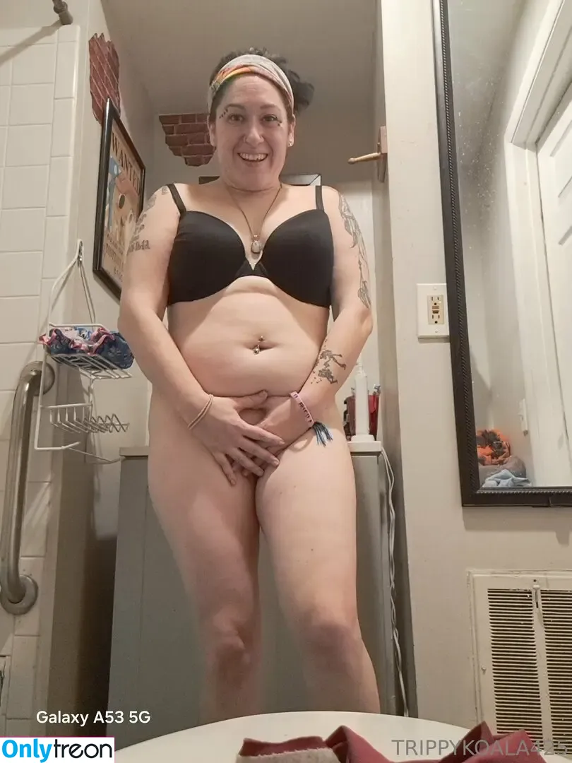 trippykoala425 nude photo #0142 (trippykoala425)