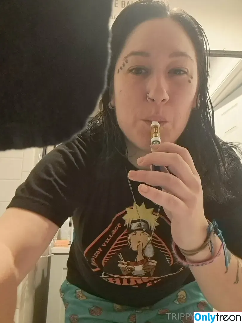 trippykoala425 nude photo #0170 (trippykoala425)