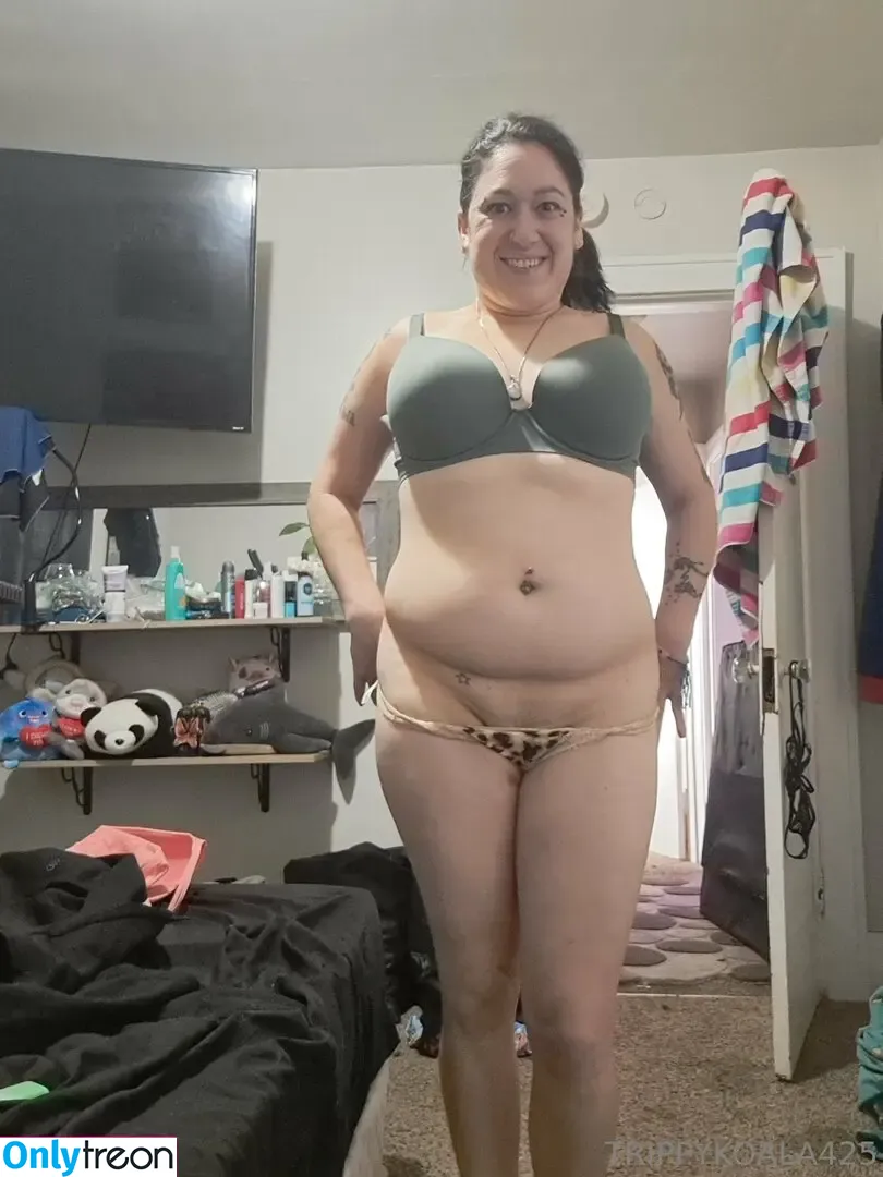 trippykoala425 nude photo #0183 (trippykoala425)