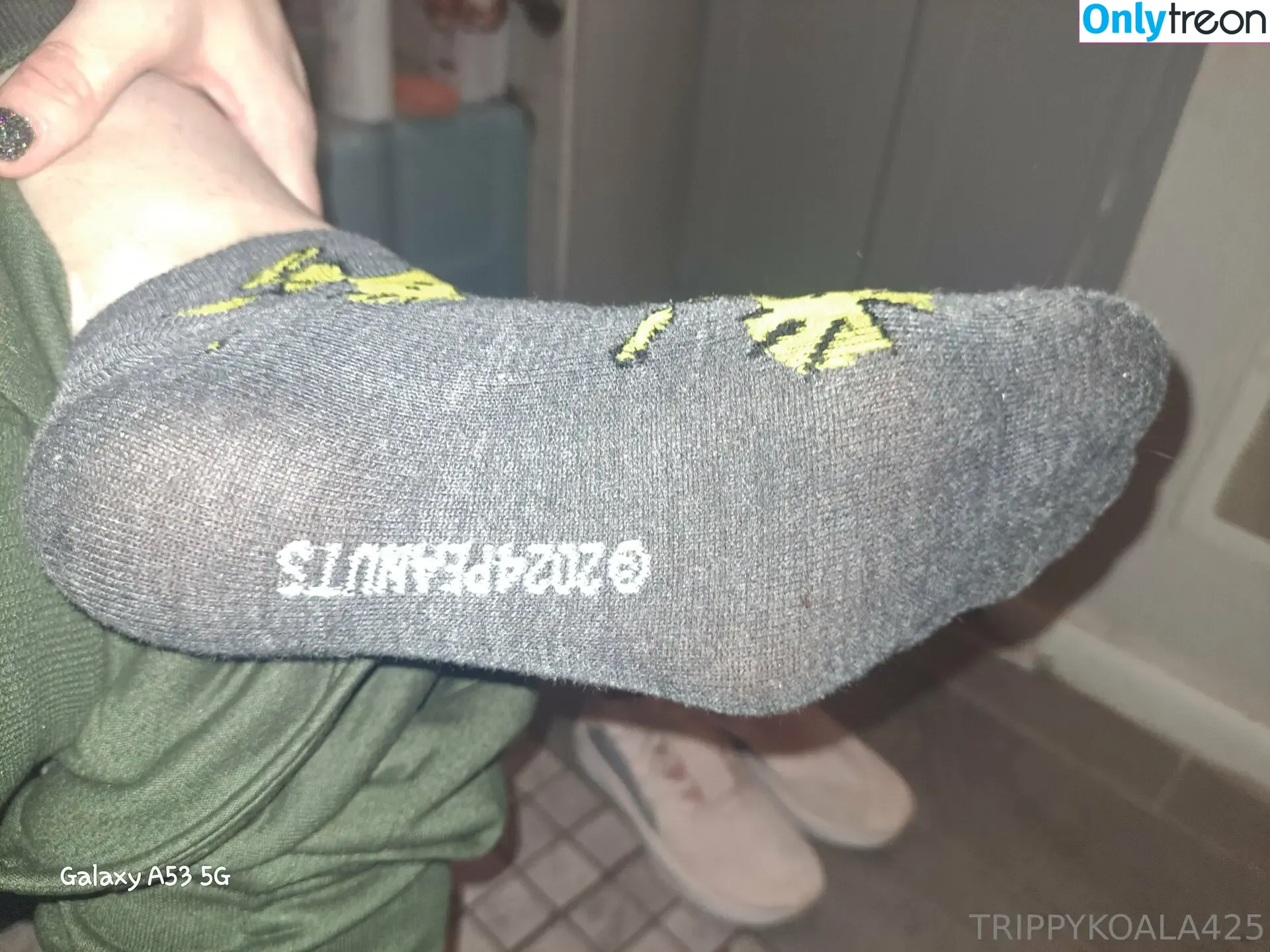 trippykoala425 голая photo #0214 (trippykoala425)