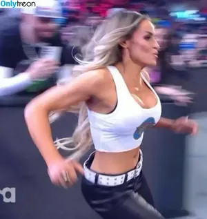 Trish Stratus / trishstratuscom nude photo #1860