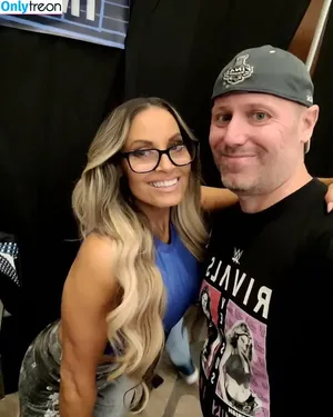 Trish Stratus / trishstratuscom nude photo #2039