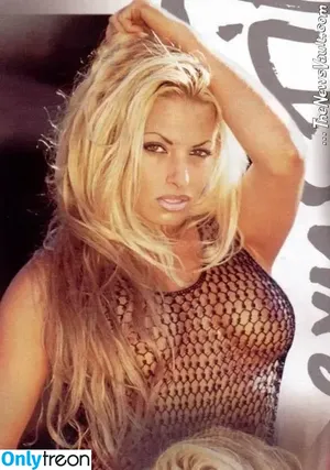 Trish Stratus / trishstratuscom nude photo #2163