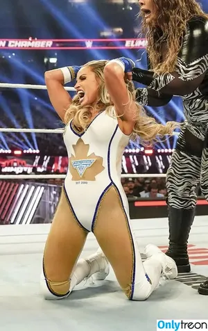 Trish Stratus / trishstratuscom nude photo #2313