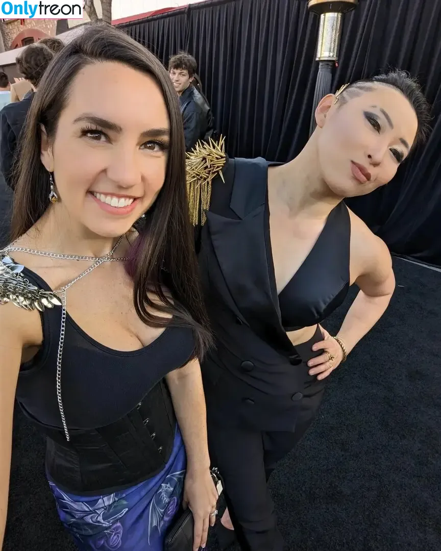 Trisha Hershberger голая photo #0411 (thatgrltrish)