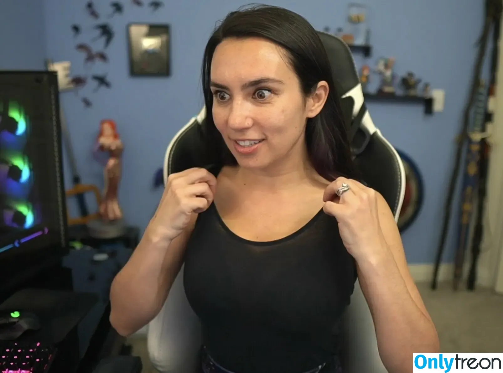 Trisha Hershberger голая photo #0434 (thatgrltrish)