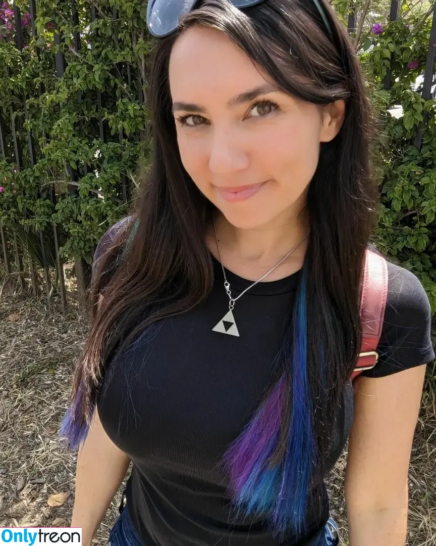 Trisha Hershberger голая photo #0546 (thatgrltrish)