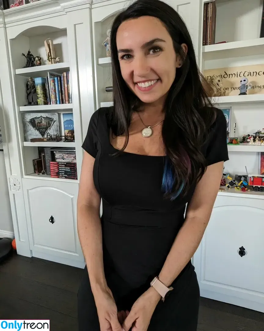 Trisha Hershberger голая photo #0737 (thatgrltrish)