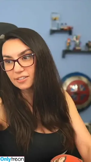 Trisha Hershberger / thatgrltrish фото голая #1095