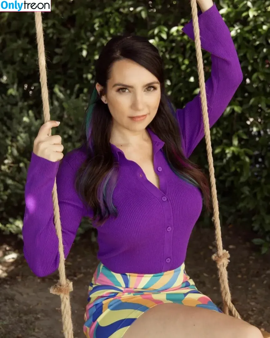 Trisha Hershberger голая photo #1042 (thatgrltrish)