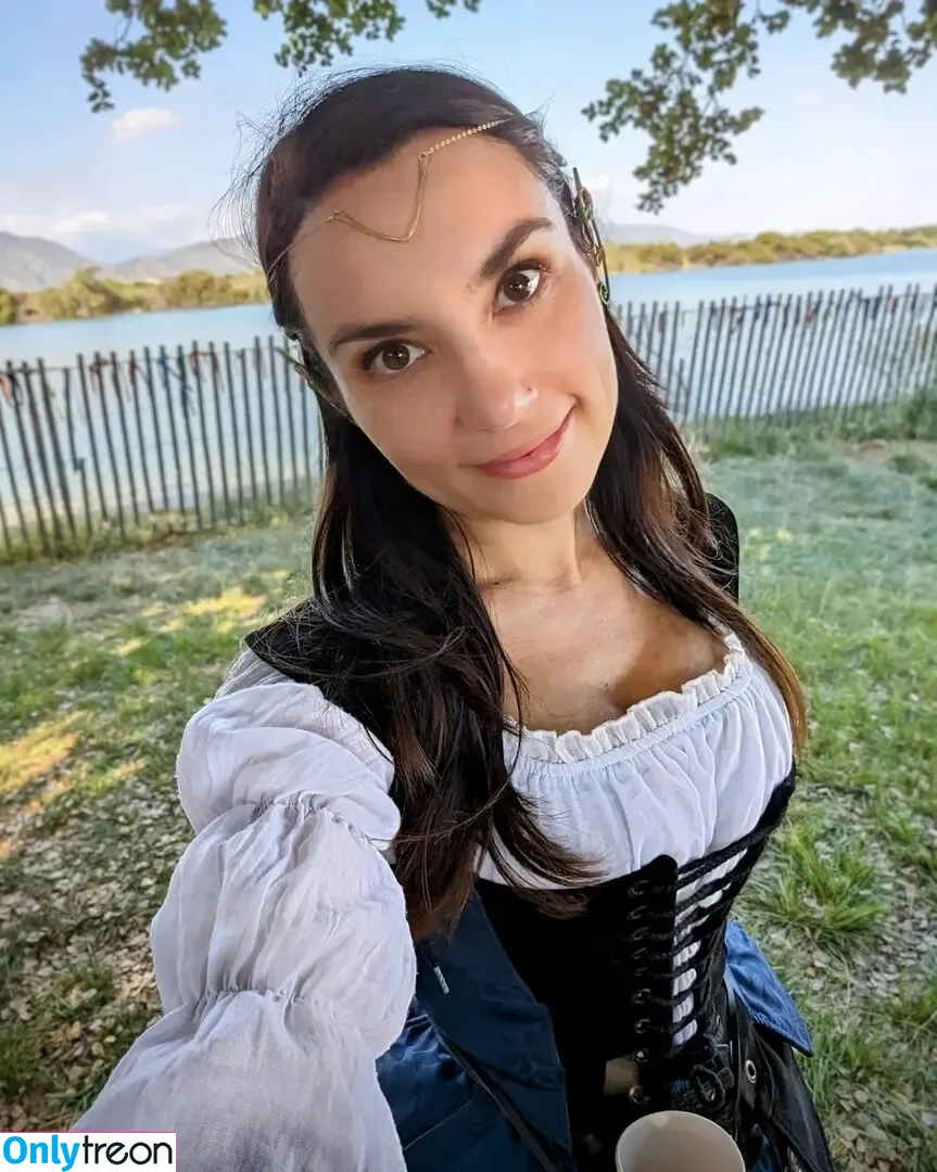 Trisha Hershberger голая photo #1166 (thatgrltrish)