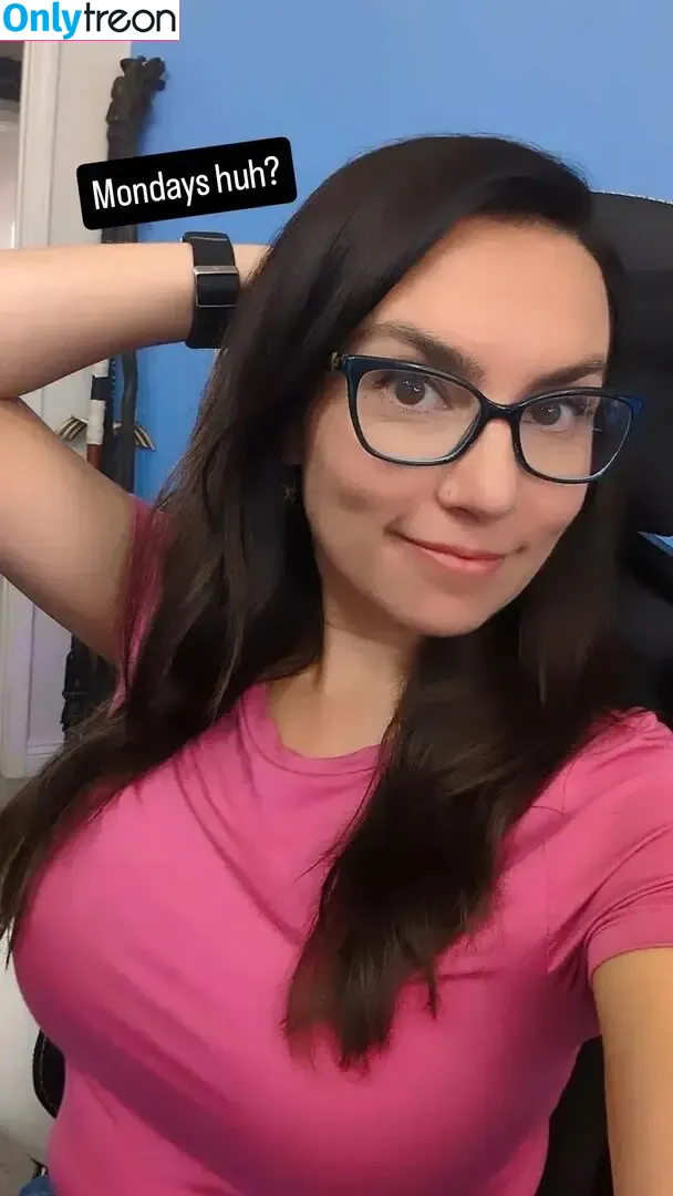 Trisha Hershberger голая photo #1437 (thatgrltrish)