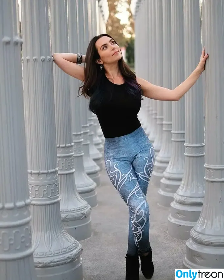 Trisha Hershberger голая photo #1448 (thatgrltrish)