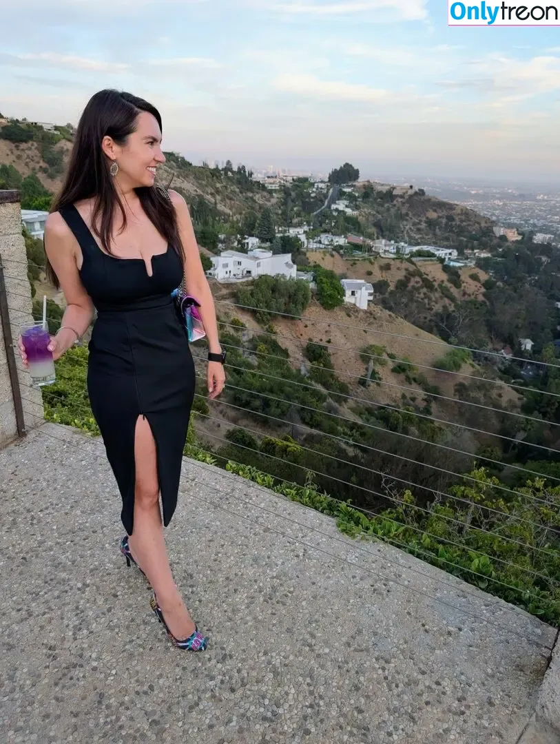 Trisha Hershberger nude photo #1647 (thatgrltrish)