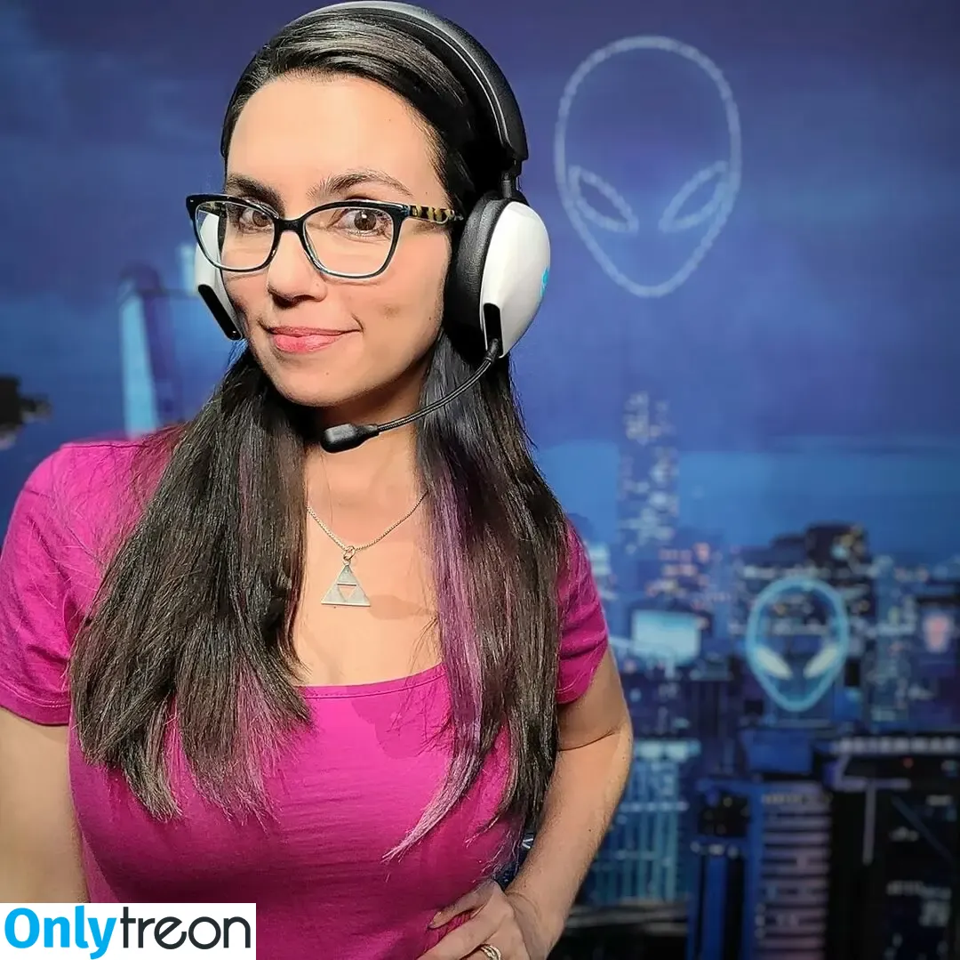 Trisha Hershberger голая photo #1652 (thatgrltrish)