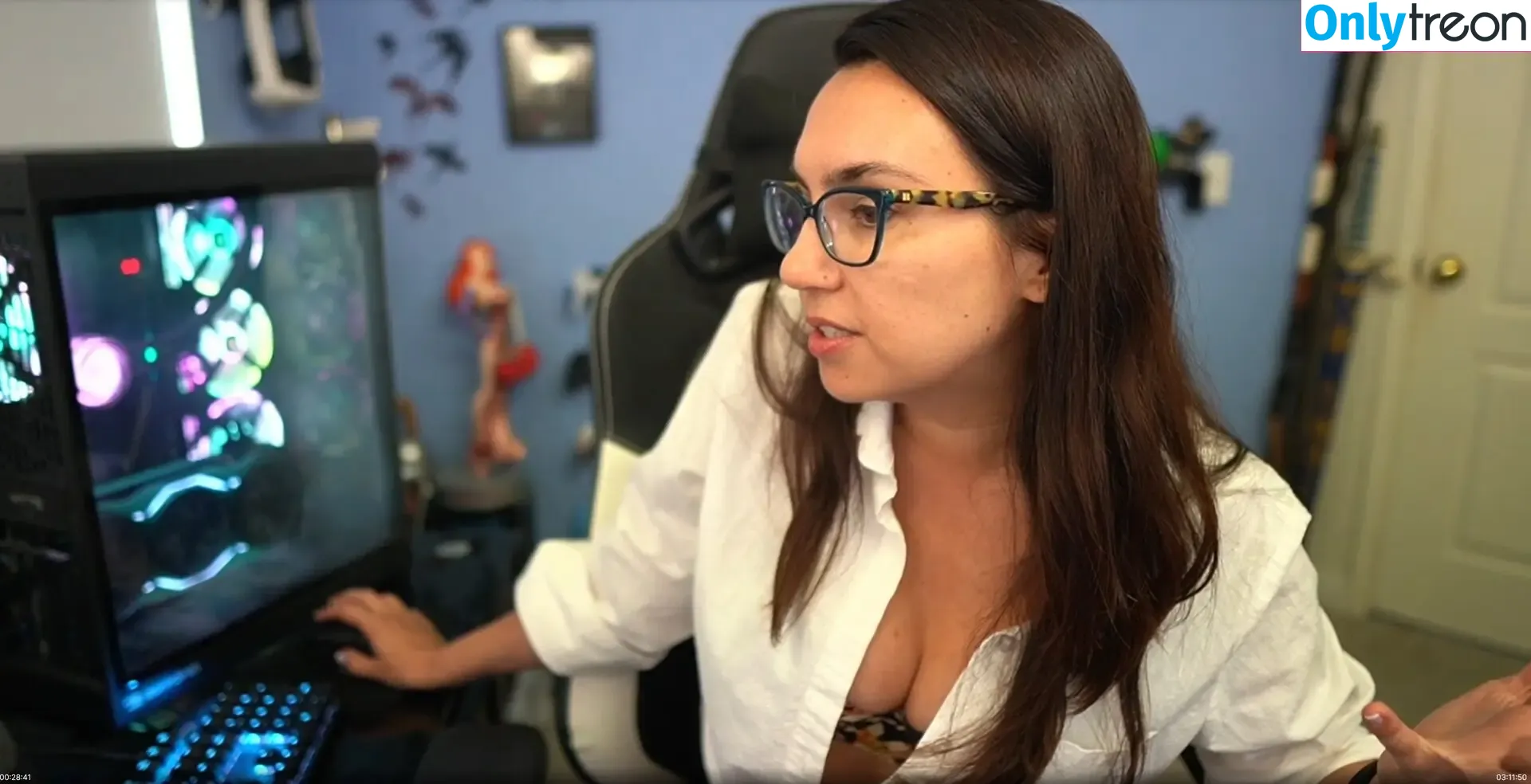 Trisha Hershberger голая photo #1660 (thatgrltrish)