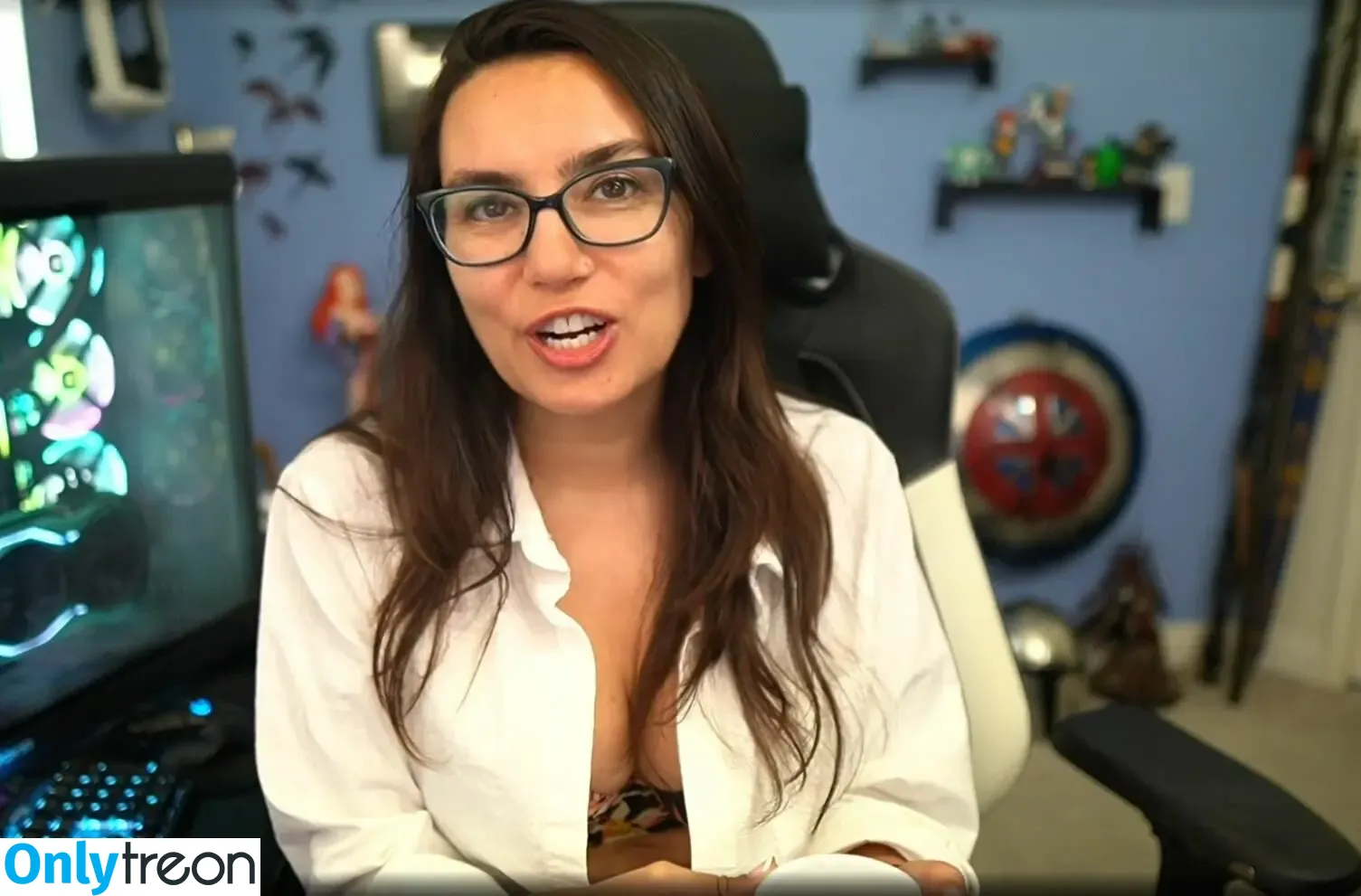 Trisha Hershberger голая photo #1673 (thatgrltrish)