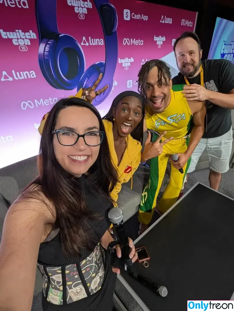 Trisha Hershberger голая photo #1684 (thatgrltrish)