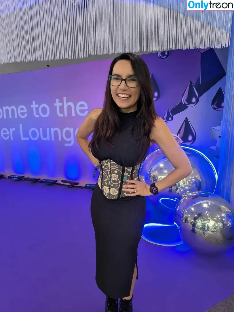 Trisha Hershberger голая photo #1689 (thatgrltrish)