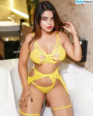 Triyasha Roy / triyasharoy2021 nude photo #0040