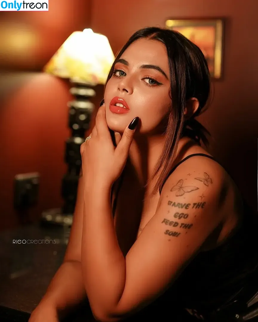 Triyasha Roy nude photo #0015 (triyasharoy2021)
