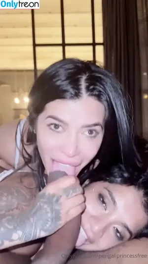 Troy Francisco / aleeniekabeenie / yourboyfcisco nude photo #0308
