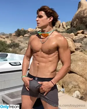 troypesss / troypes nude photo #0018