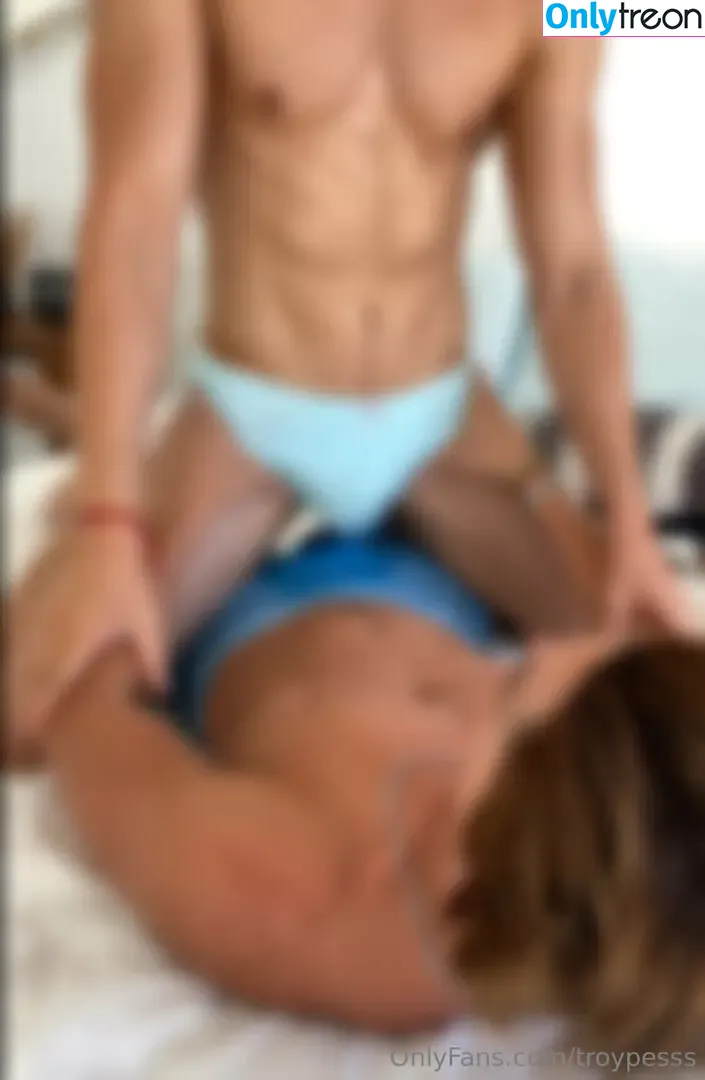troypesss nude photo #0028 (troypes)
