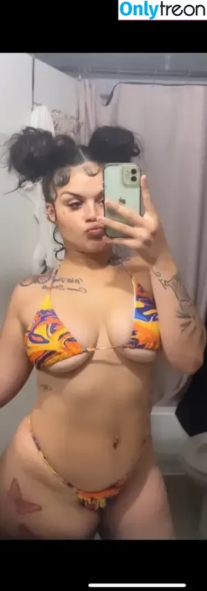 TRVP4JAY214 / YUMMYLAFLARE / trvp4jay nude photo #0001