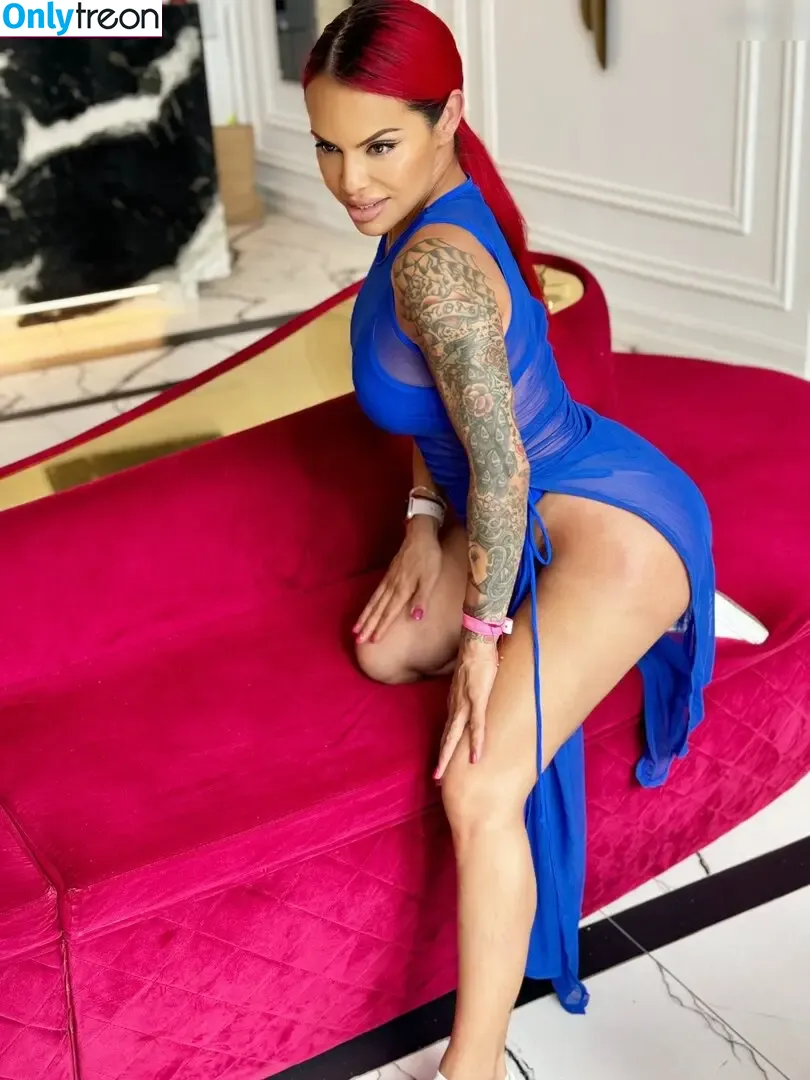 TS Foxxy nude photo #0139 (foxxy702 / im_foxxy702)