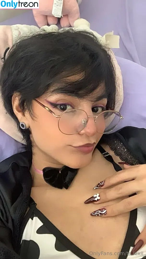 ts.lexii nude photo #0004 (ts.lexii)