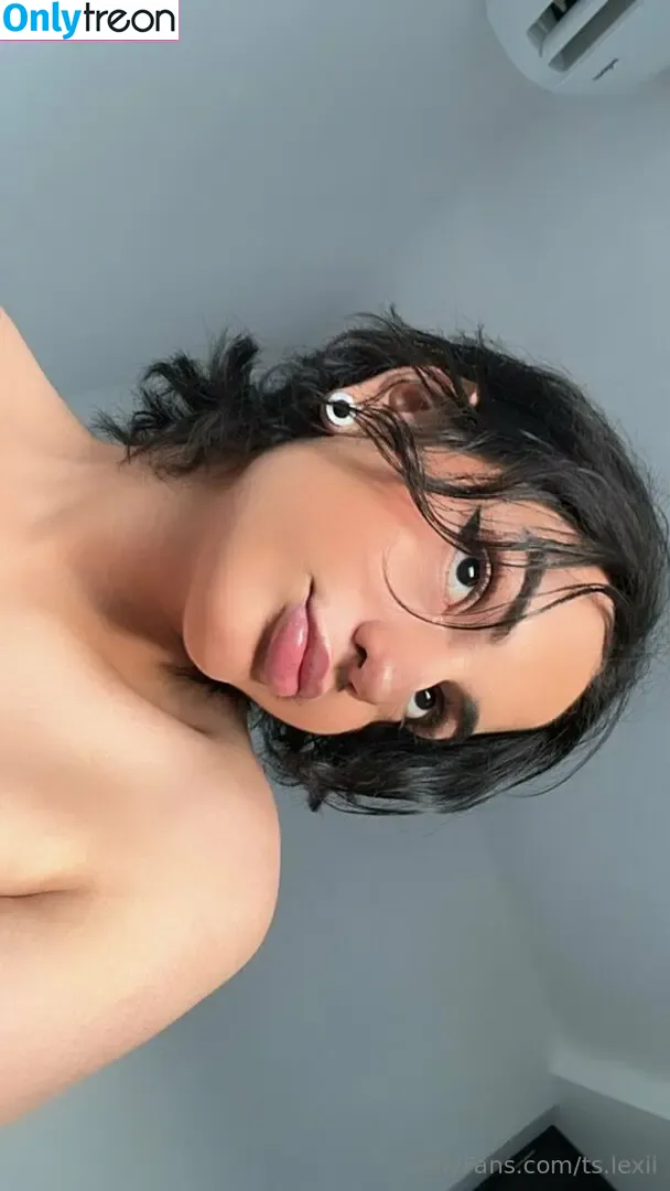 ts.lexii nude photo #0033 (ts.lexii)