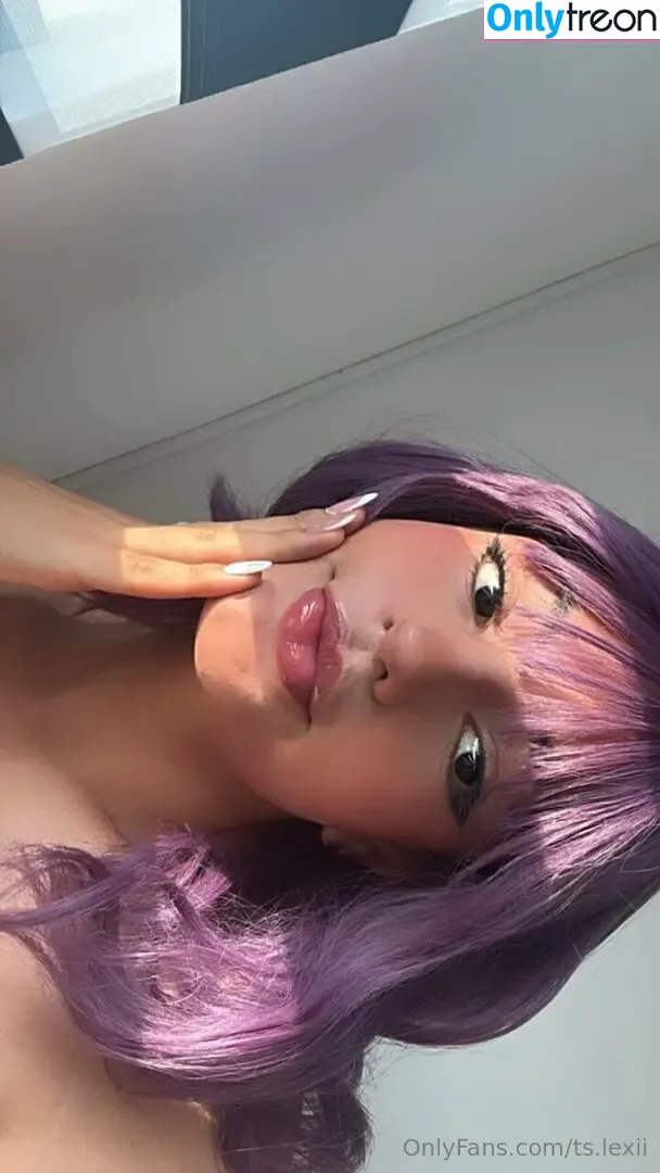 ts.lexii nude photo #0045 (ts.lexii)