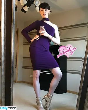 TS Lucia Maya / luciamaya / ts.lucia.maya фото голая #0036