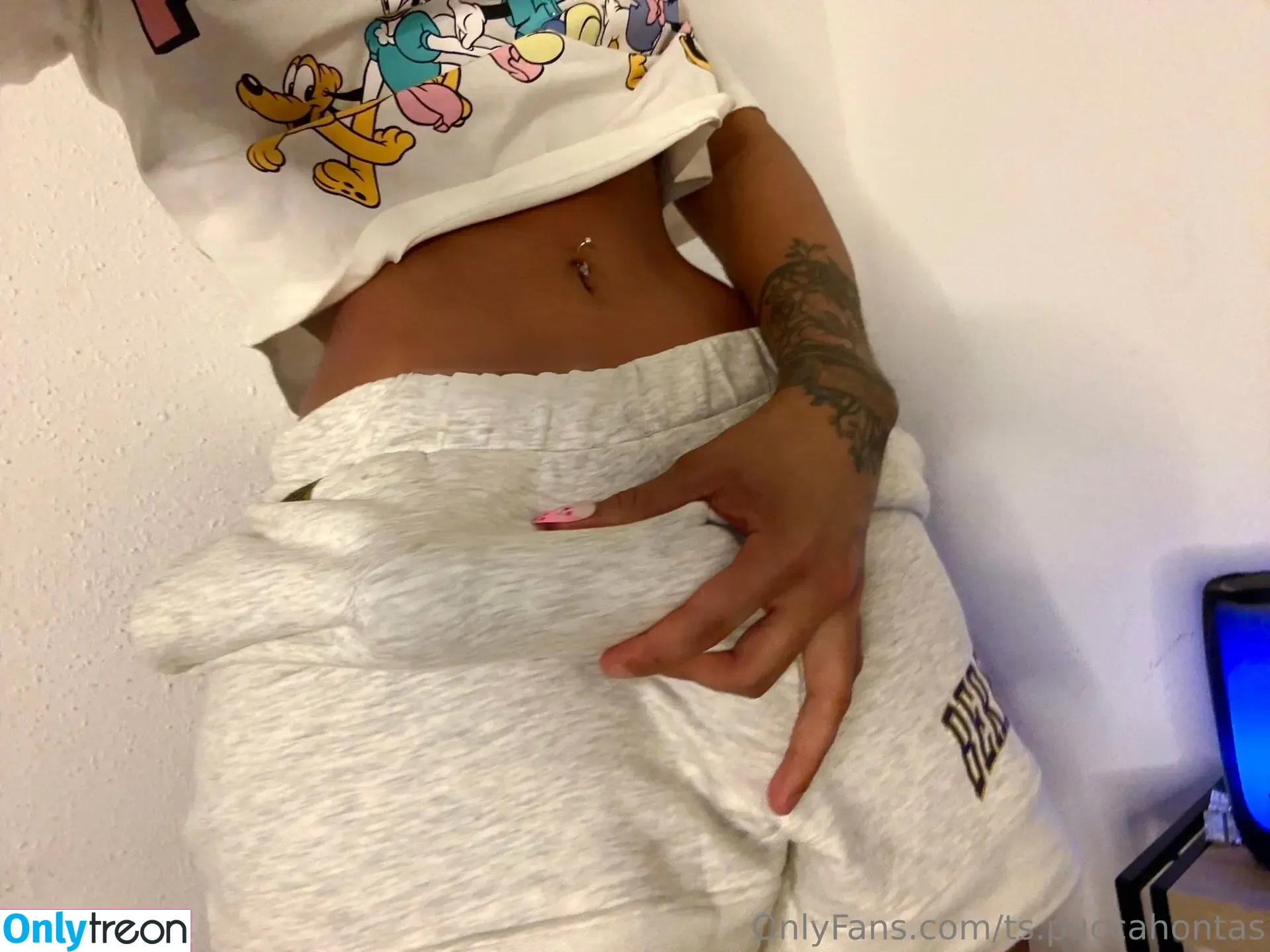 ts.puccahontas nude photo #0032 (pucca_foxx_)