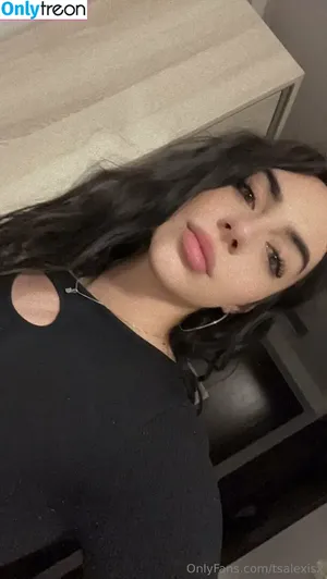 tsalexisx / tsalexisss nude photo #0017