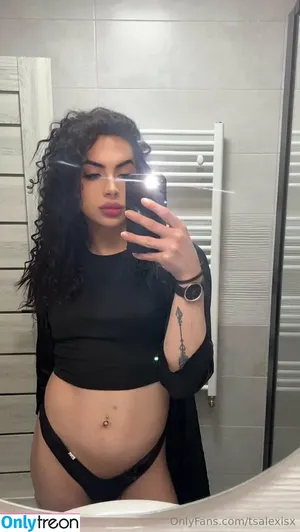tsalexisx / tsalexisss nude photo #0019