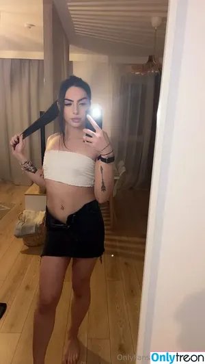 tsalexisx / tsalexisss nude photo #0031