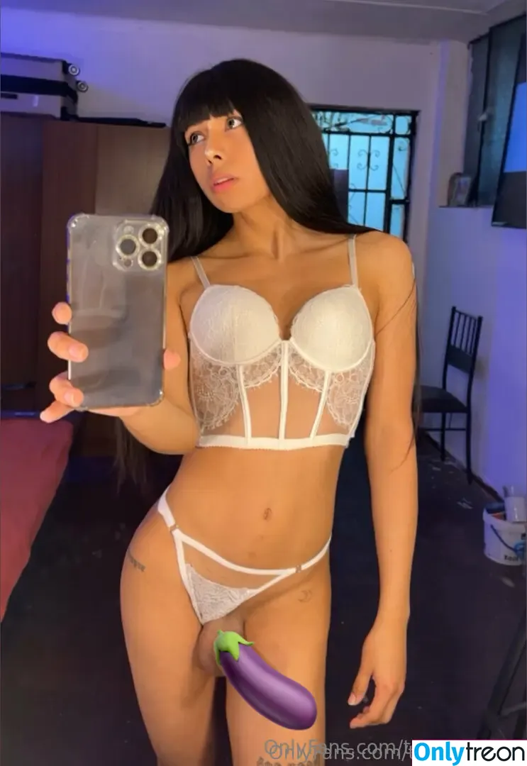 tscatwoman nude photo #0072 (ashleyskynet)