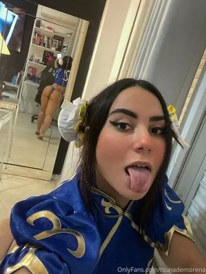 tsunademorena / soyvictoriamatosa nude photo #0055
