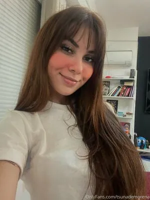 tsunademorena / soyvictoriamatosa nude photo #0078