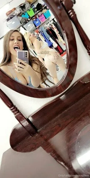  nude photo #0009