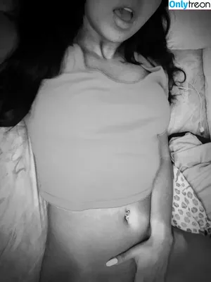  nude photo #0007