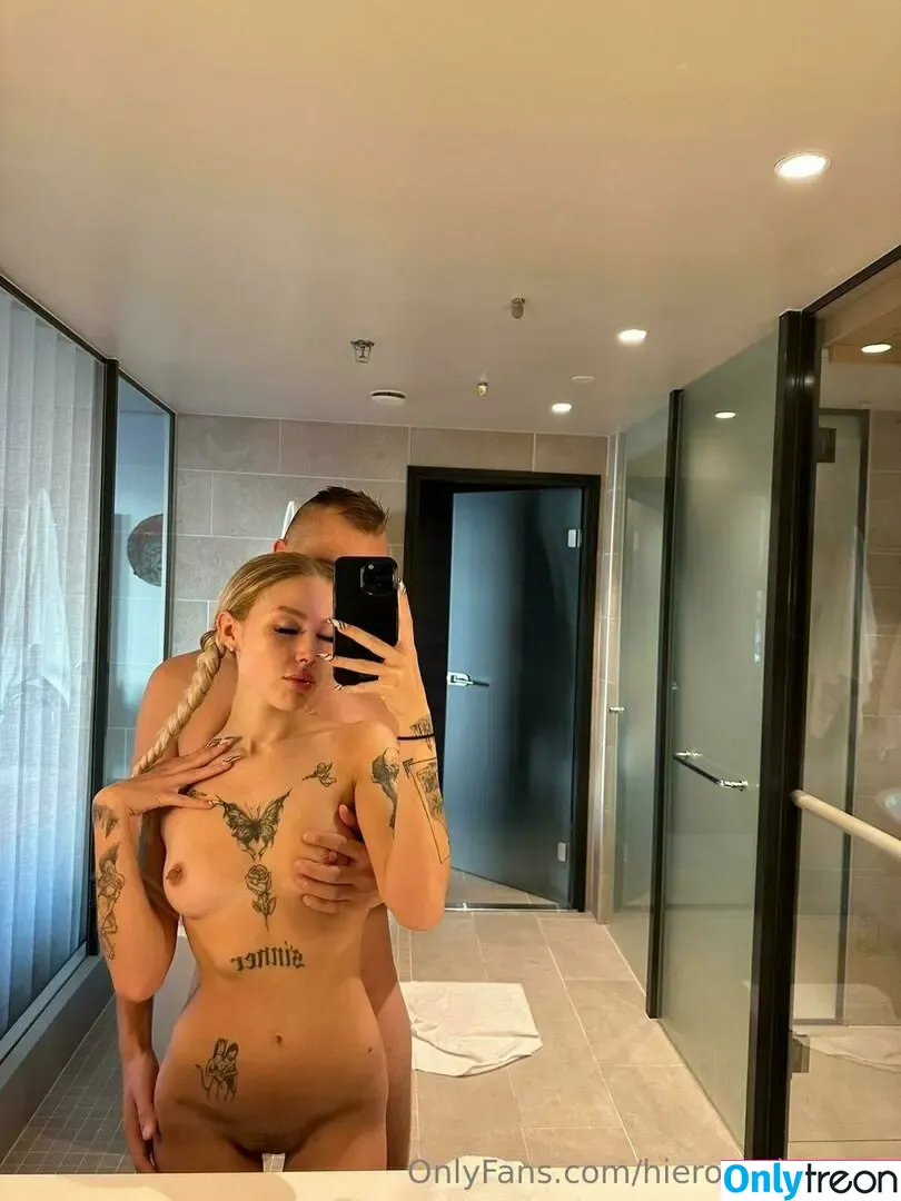 tuhmatsivut nude photo #0027 (tuhmatsivut)