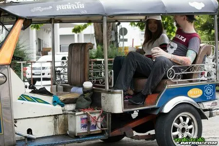 TukTuk Patrol / gttuktukpatrol фото голая #0133