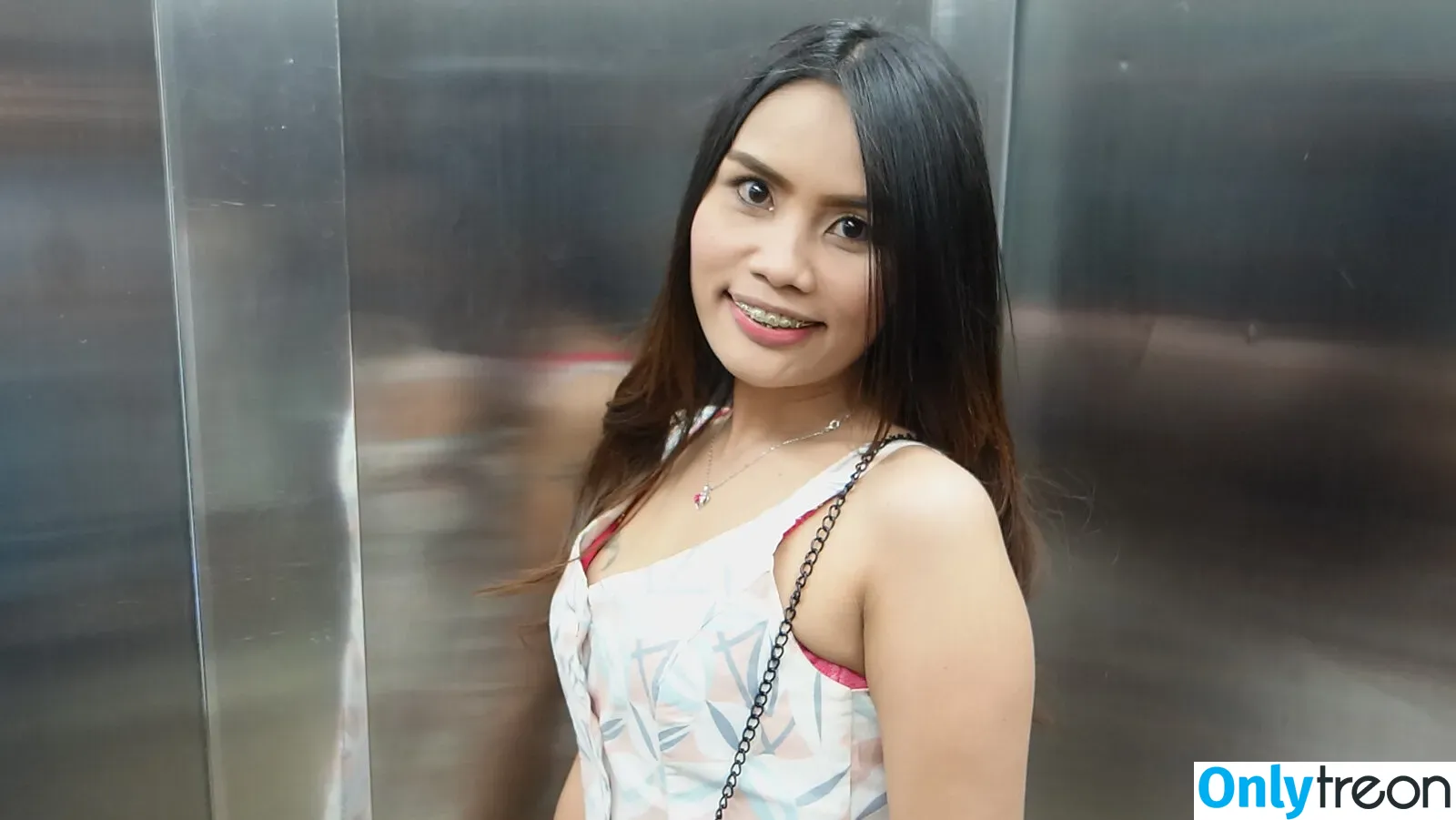 TukTuk Patrol nude photo #0021 (gttuktukpatrol)