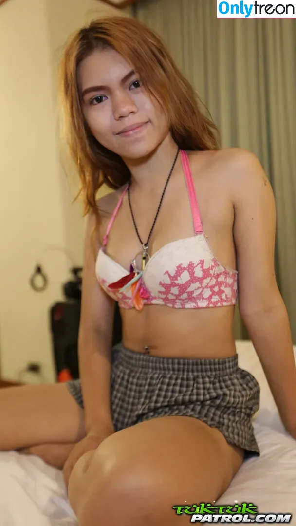 TukTuk Patrol nude photo #0216 (gttuktukpatrol)