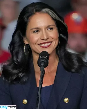 Tulsi Gabbard / tulsigabbard фото голая #0044