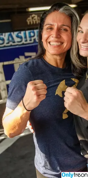Tulsi Gabbard / tulsigabbard nude photo #0056