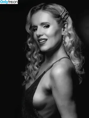 TV Shopping Presenters / ginagannon nude photo #0325